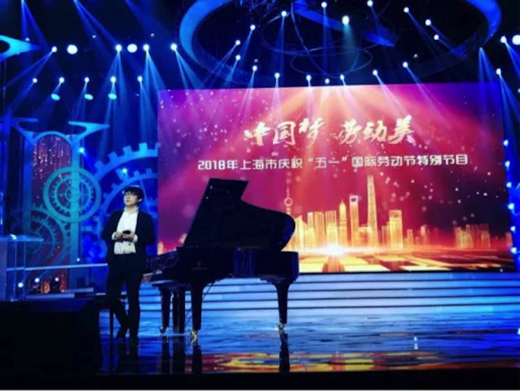 东方卫视五一晚会 凯发一触即发艺术家宋思衡奏响《长江之歌》