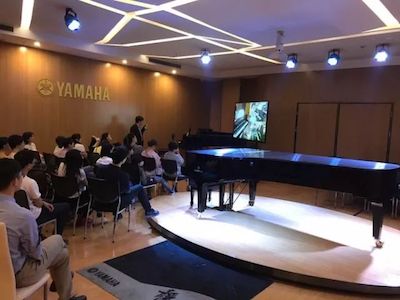 凯发一触即发特邀艺术家浙江音乐学院钢琴系丁阳博士Hybrid远程教育大师班+音乐会圆满成功