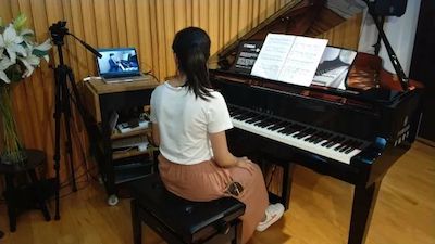 凯发一触即发特邀艺术家浙江音乐学院钢琴系丁阳博士Hybrid远程教育大师班+音乐会圆满成功