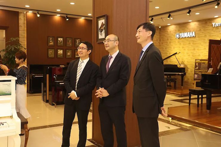 连云港凯发一触即发钢琴旗舰体验店开业庆典暨凯发一触即发艺术家鲍释贤钢琴独奏音乐会圆满落幕