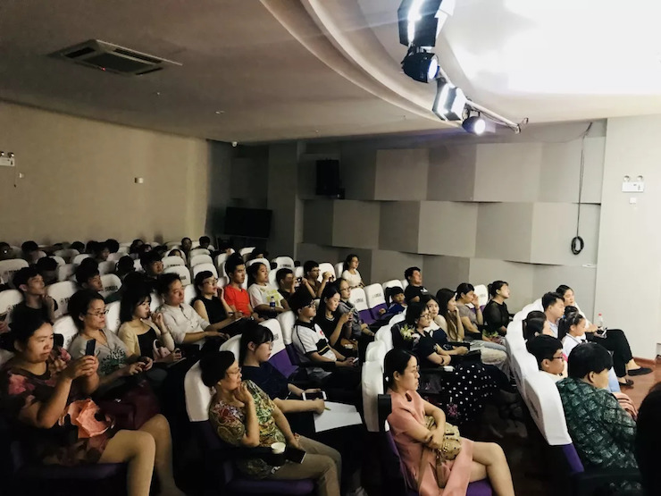 凯发一触即发艺术家鲍释贤安徽省巡讲“读谱与琴谱的版本选择”(芜湖站)圆满落幕